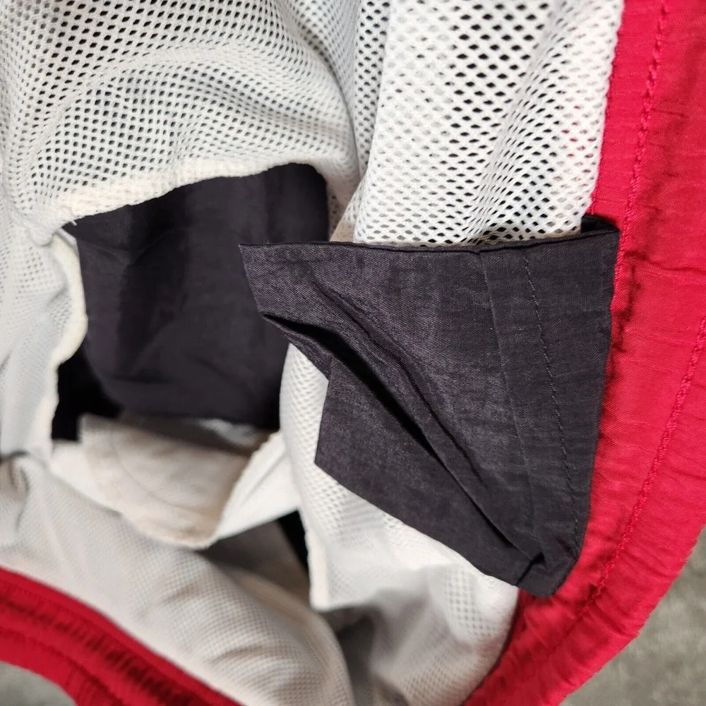 Trader Bay embrace comfort